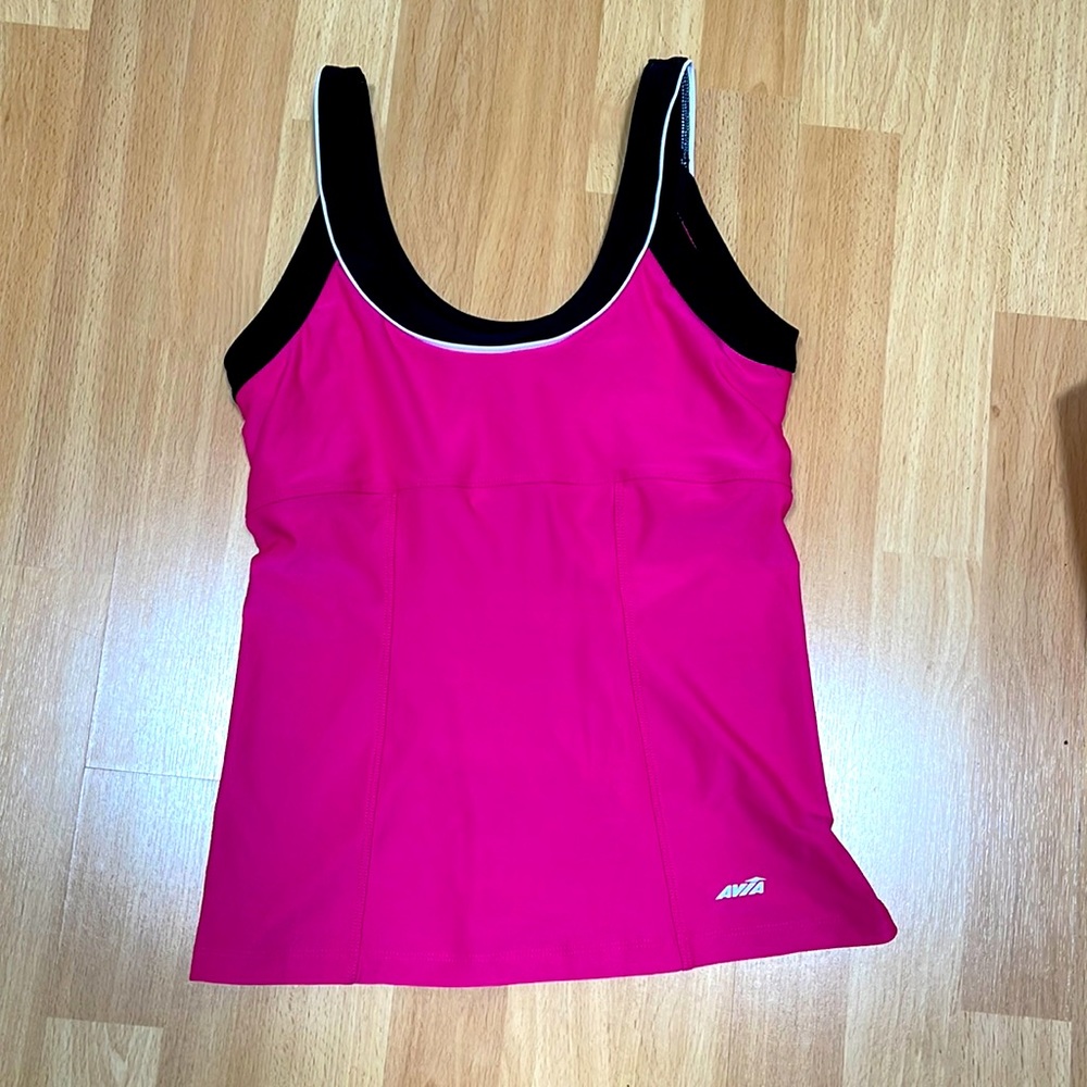 NWOT Avia Sports Top